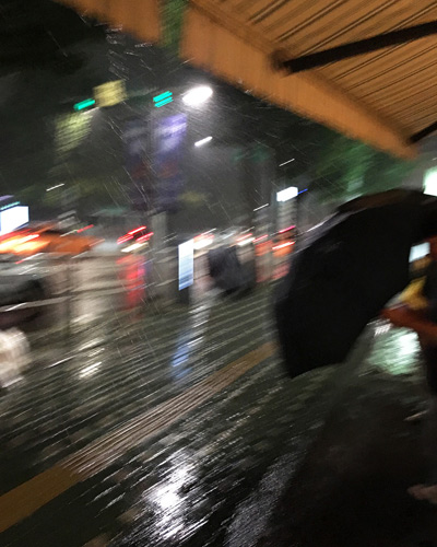 Noksapyeong Rainy Night, Seoul ›
  August 2017.