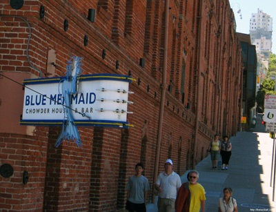 Dockside Blue Mermaid › June
  2008.