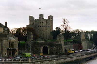 Rochester Castle Wide View › November 1998.