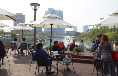 Central Park Cafe, Songdo › April 2015.