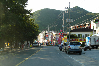 Dongmak Beach Street, Ganghwado › August 2016.
