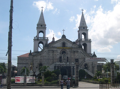 Jaro Cathedral, Iloilo ›
  February 2004.