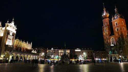 Town Square, Krakow › October 2020.