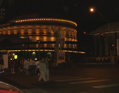 Caesar's Palace at Night, ›
  October 2007.