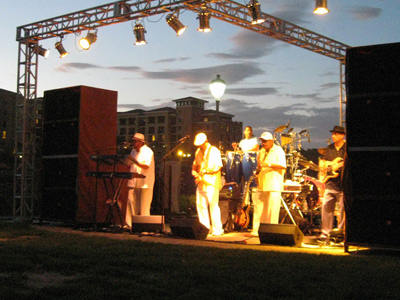 Jazz on the Lake, Montelego
  Village › July 2009.
