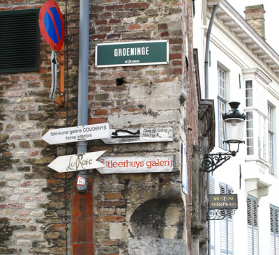 Bruges Street Signs › August
  2012.