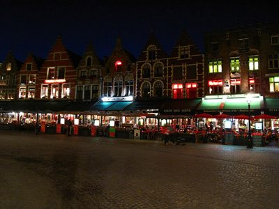 Markt Restaurants at Night ›
  August 2012.