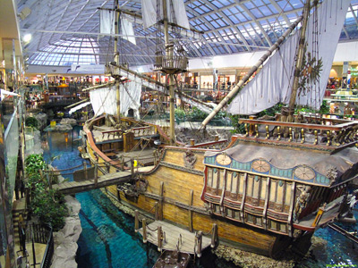 Pirate Ship at West Edmonton
  Mall › August 2010.