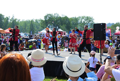 Heritage Festival Russian Dancers ›
  August 2018.