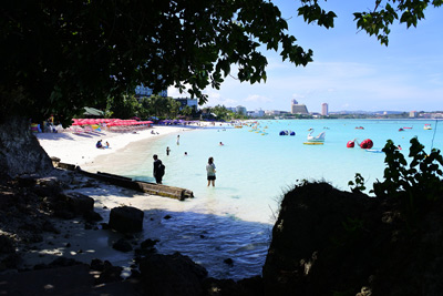 Tumon South Corner › January 2018.