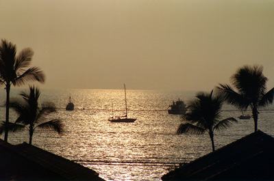 Ocean View, Kailua-Kona ›
  February 1992.