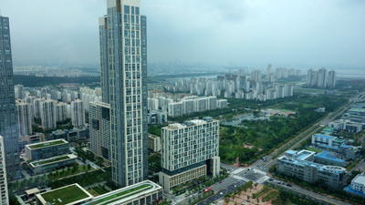 Songdo From Conventia › August 2014.