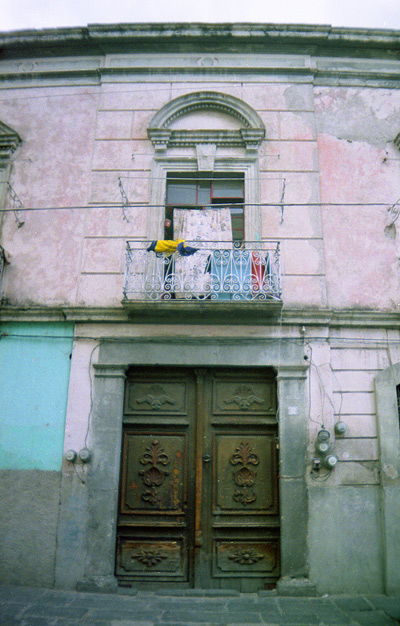 Street House, Puebla › June
  2002.