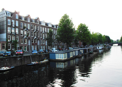 Bilderdijk & Canals Back Side › August
  2012.