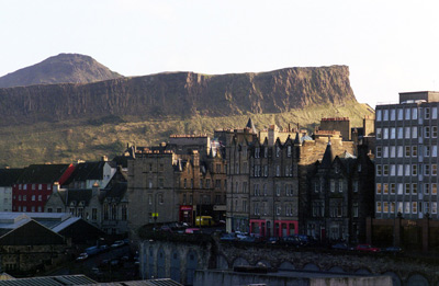 Edinburgh Cliffside › November
  1998.