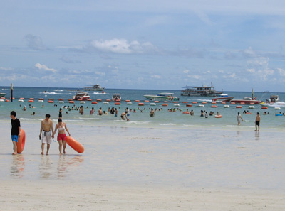 Jomtien Beach Sand › June 2006.