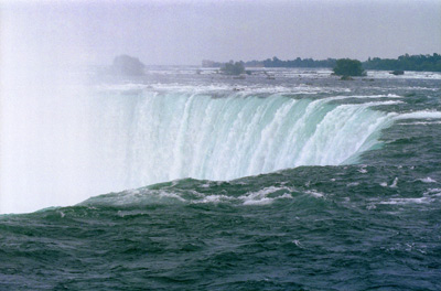 Niagara Falls, Ontario › August
  1998.