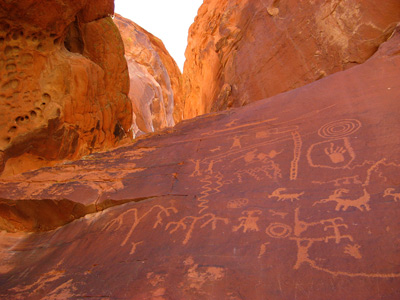 Atlatl Rock Petroglyph, Valley
  of Fire › May 2008.